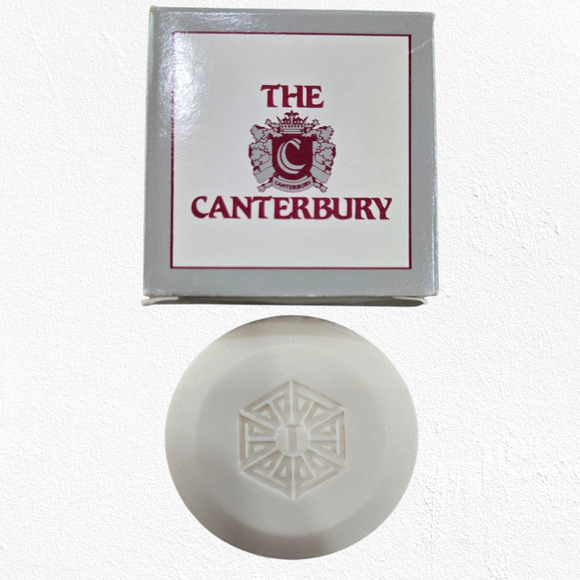 Lot of 6 Vintage Hotel & Luxury Soaps Roger & Gallet Caswell Massey Canterbury - Picture 9 of 9